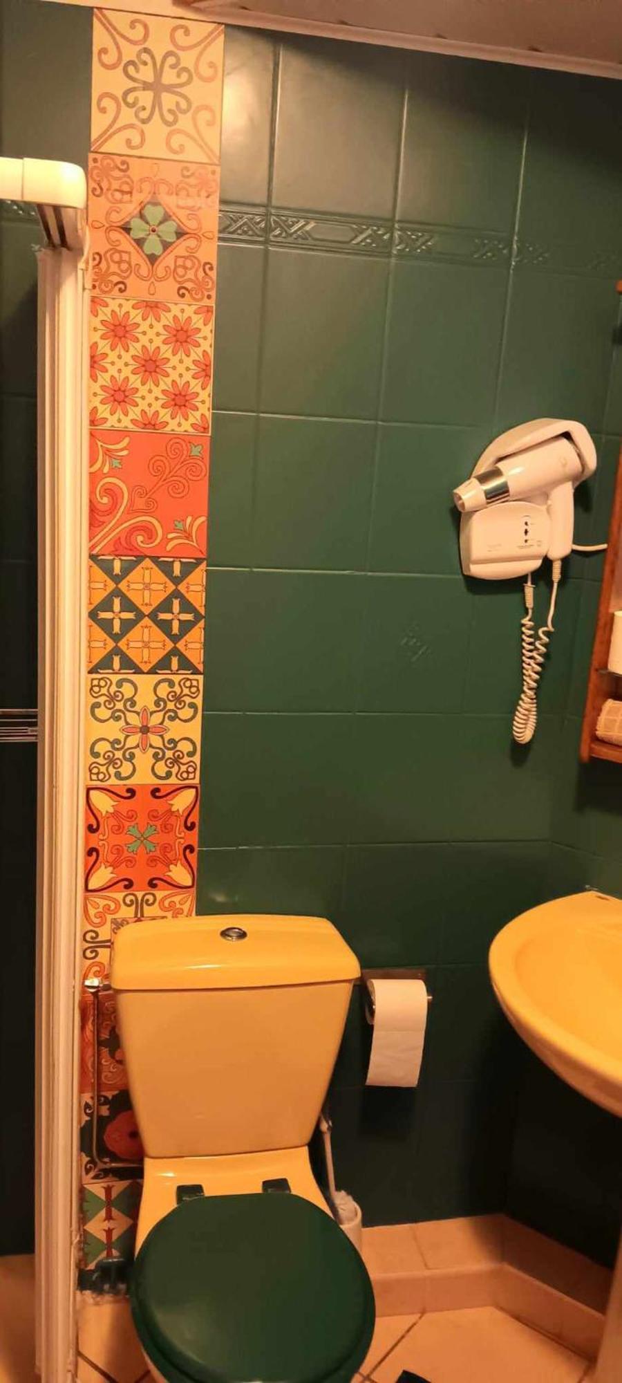 Le Retro Bed and Breakfast Abondance Exteriör bild